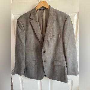 Jos.A.Bank 42 short wool sport coat. Brown/tan houndstooth with blue windowpane.